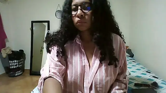 Ivon-09 online show from 04/19/26, 12:37