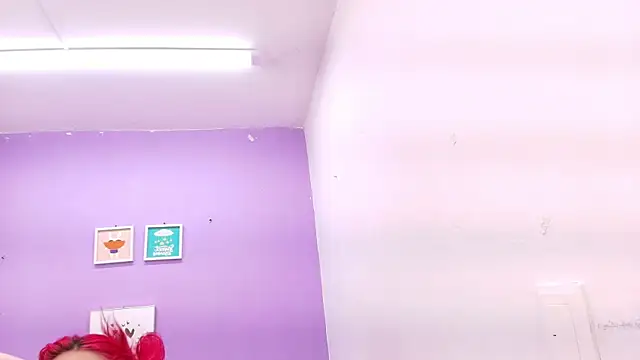 Snapshot of veronica_sinner_ chatting on 02/08/25, 11:55 veronica sinner  online show from 02/08/25, 11:55