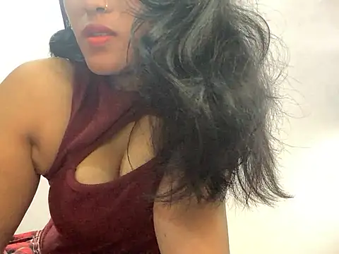 Snapshot of Cute-Tanya chatting on 02/18/25, 02:06 Cute-Tanya online show from 02/18/25, 02:06