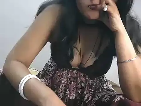 Snapshot of Cute-Tanya chatting on 03/08/25, 06:43 Cute-Tanya online show from 03/08/25, 06:43