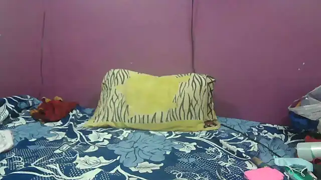 Snapshot of Cute-Tanya chatting on 11/06/25, 07:09 Cute-Tanya online show from 11/06/25, 07:09