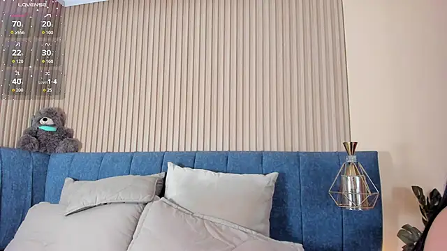 Snapshot of kathecute__ chatting on 02/14/26, 01:46 kathecute online show from 02/14/26, 01:46