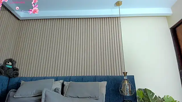 kathecute   online show from 04/18/26, 01:42