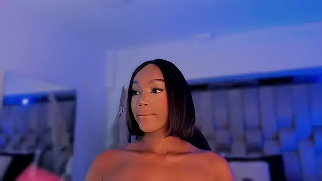 Snapshot of ChaynnaCooper chatting on 11/09/25, 11:03 ChaynnaCooper online show from 11/09/25, 11:03