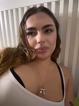 mint melissaaa online show from 12/29/24, 11:18