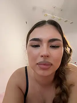 mint melissaaa online show from 01/10/25, 04:30