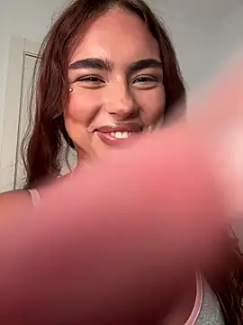 mint melissaaa online show from 09/22/25, 08:00