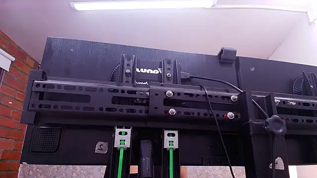 Snapshot of nicol_f chatting on 01/27/25, 07:13 nicol f online show from 01/27/25, 07:13