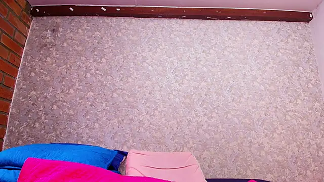 Snapshot of nicol_f chatting on 01/28/25, 07:21 nicol f online show from 01/28/25, 07:21