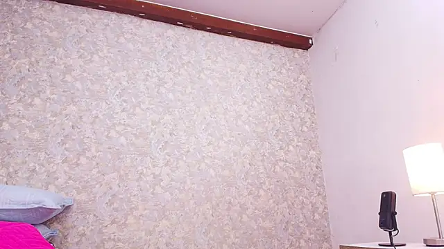 Snapshot of nicol_f chatting on 01/30/25, 07:26 nicol f online show from 01/30/25, 07:26