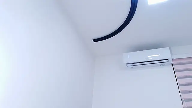 nicol f online show from 01/16/26, 03:10