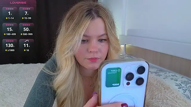 Milana15 online show from 11/16/25, 08:31