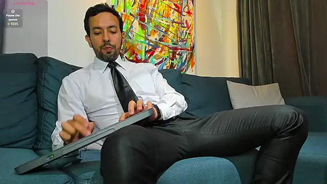 tommy raym0ndg online show from 10/14/25, 07:47