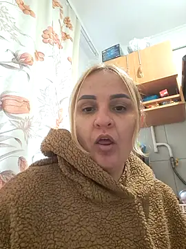 Malichkaanna30 online show from 10/24/25, 08:33