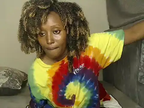 Snapshot of Ebonymercy chatting on 01/25/25, 08:10 Ebonymercy online show from 01/25/25, 08:10