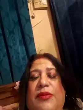 Hot Queen77 online show from 02/18/25, 06:58