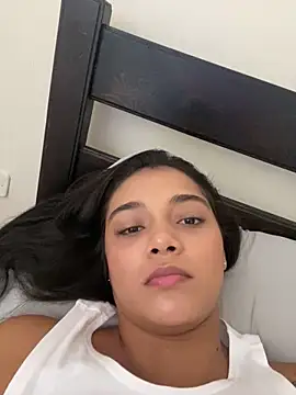 evely coelloo online show from 03/08/25, 06:37