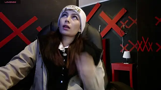  yuyi online show from 03/06/25, 11:14