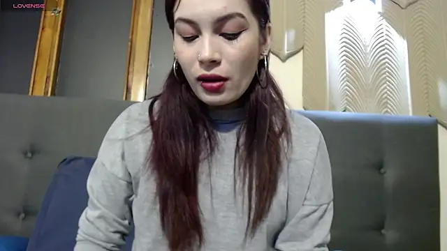  yuyi online show from 10/15/25, 10:32