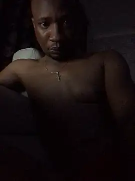 Snapshot of TheeRealShow chatting on 12/06/24, 12:34 TheeRealShow online show from 12/06/24, 12:34