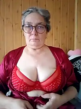 IrinaSweet54 online show from 10/07/25, 07:05