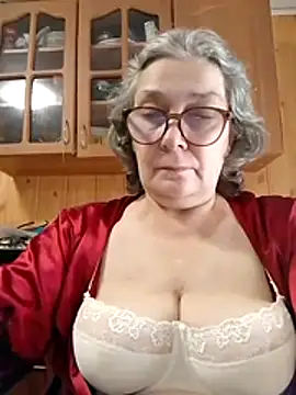 IrinaSweet54 online show from 07/17/26, 10:22