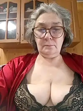 IrinaSweet54 online show from 07/19/26, 09:46