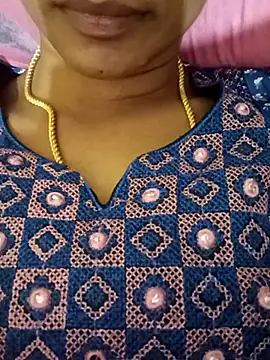 Snapshot of Ambika01 chatting on 03/10/25, 03:34 Ambika01 online show from 03/10/25, 03:34