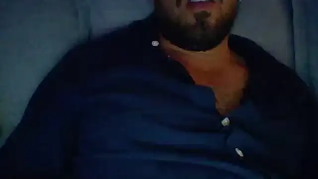 Snapshot of bobotatto chatting on 07/15/26, 03:45 bobotatto online show from 07/15/26, 03:45
