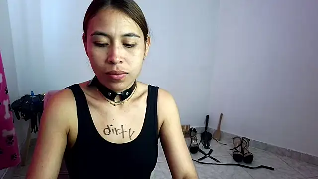 Snapshot of asiri_smith chatting on 05/27/26, 01:52 asiri smith online show from 05/27/26, 01:52