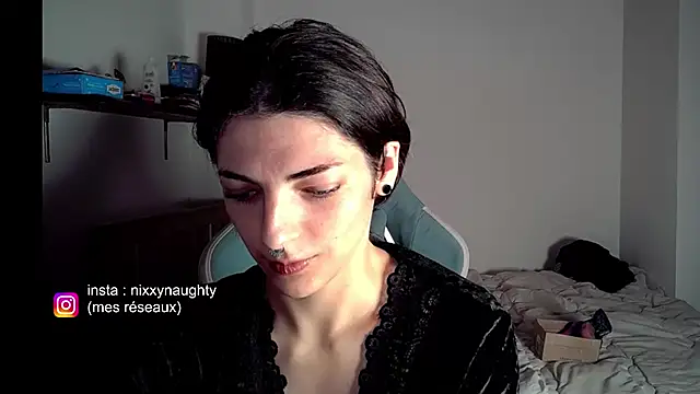 Snapshot of Nixxy_naughty chatting on 12/12/24, 12:22 Nixxy naughty online show from 12/12/24, 12:22