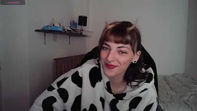 Snapshot of Nixxy_naughty chatting on 01/13/25, 06:49 Nixxy naughty online show from 01/13/25, 06:49