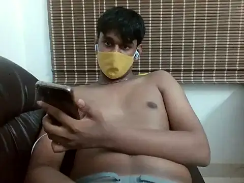 brownguy1234 online show from 12/07/24, 06:37