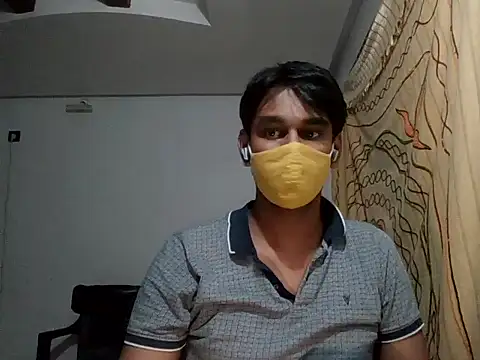 brownguy1234 online show from 01/15/25, 06:40