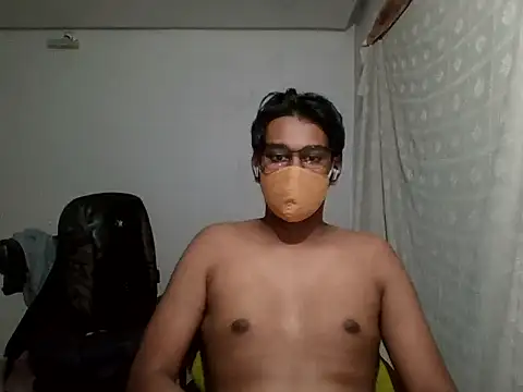 brownguy1234 online show from 02/06/25, 04:03