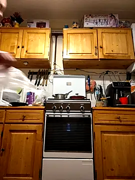 intx800 online show from 02/18/25, 03:10