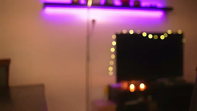 Bellis Perenis online show from 12/04/24, 03:26