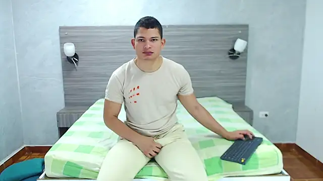 Loony Zion online show from 12/22/25, 12:46