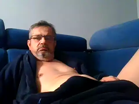 axecoman60 online show from 02/16/25, 07:05