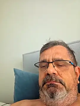 axecoman60 online show from 02/10/26, 08:40