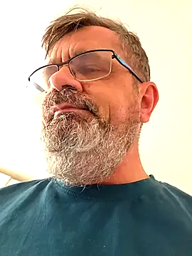 axecoman60 online show from 03/27/26, 04:29