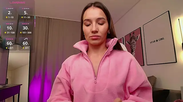 Bellla Haddid online show from 11/25/25, 01:38