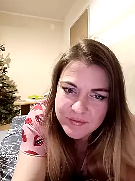 LunikaLunaX online show from 01/10/25, 07:54