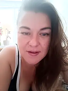 LunikaLunaX online show from 09/09/25, 09:53