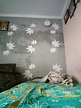 Kavya kapoor online show from 02/25/25, 12:24