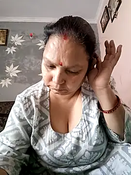 Kavya kapoor online show from 03/18/25, 04:47