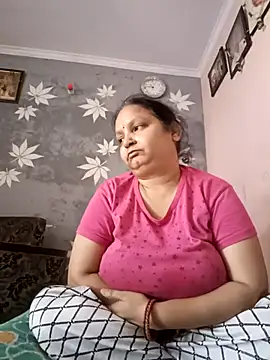 Kavya kapoor online show from 03/20/25, 05:13