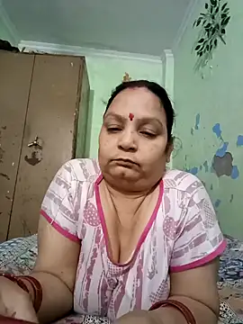 Kavya kapoor online show from 10/11/25, 07:51