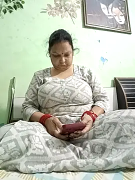 Kavya kapoor online show from 11/25/25, 05:13