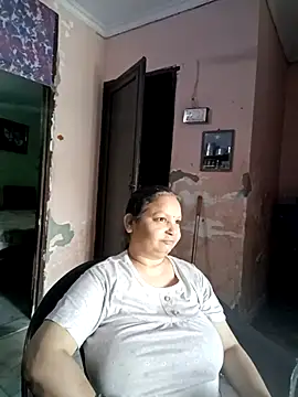 Kavya kapoor online show from 04/12/26, 04:06